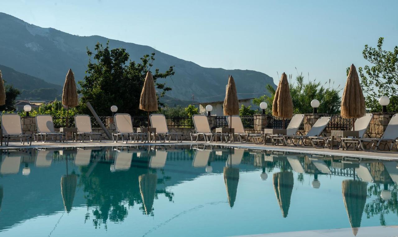 Athina Apartments Zakynthos Buitenkant foto