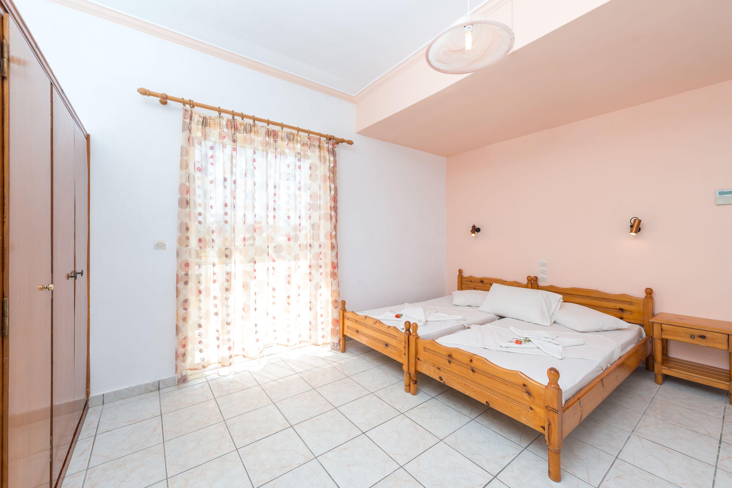 Athina Apartments Zakynthos Buitenkant foto