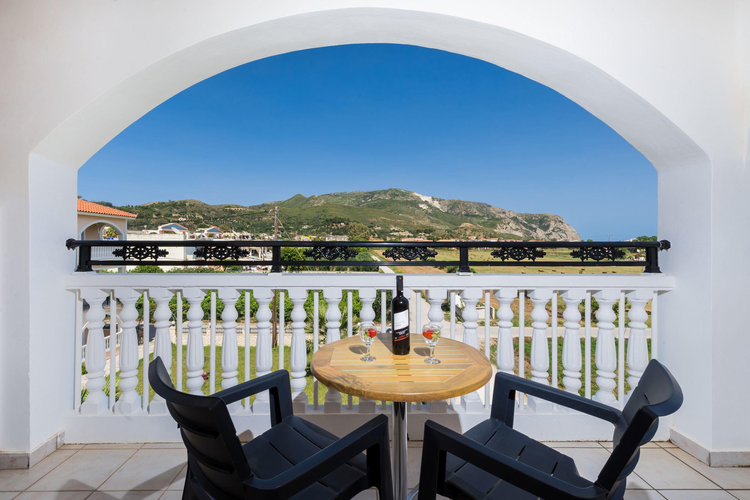 Athina Apartments Zakynthos Buitenkant foto