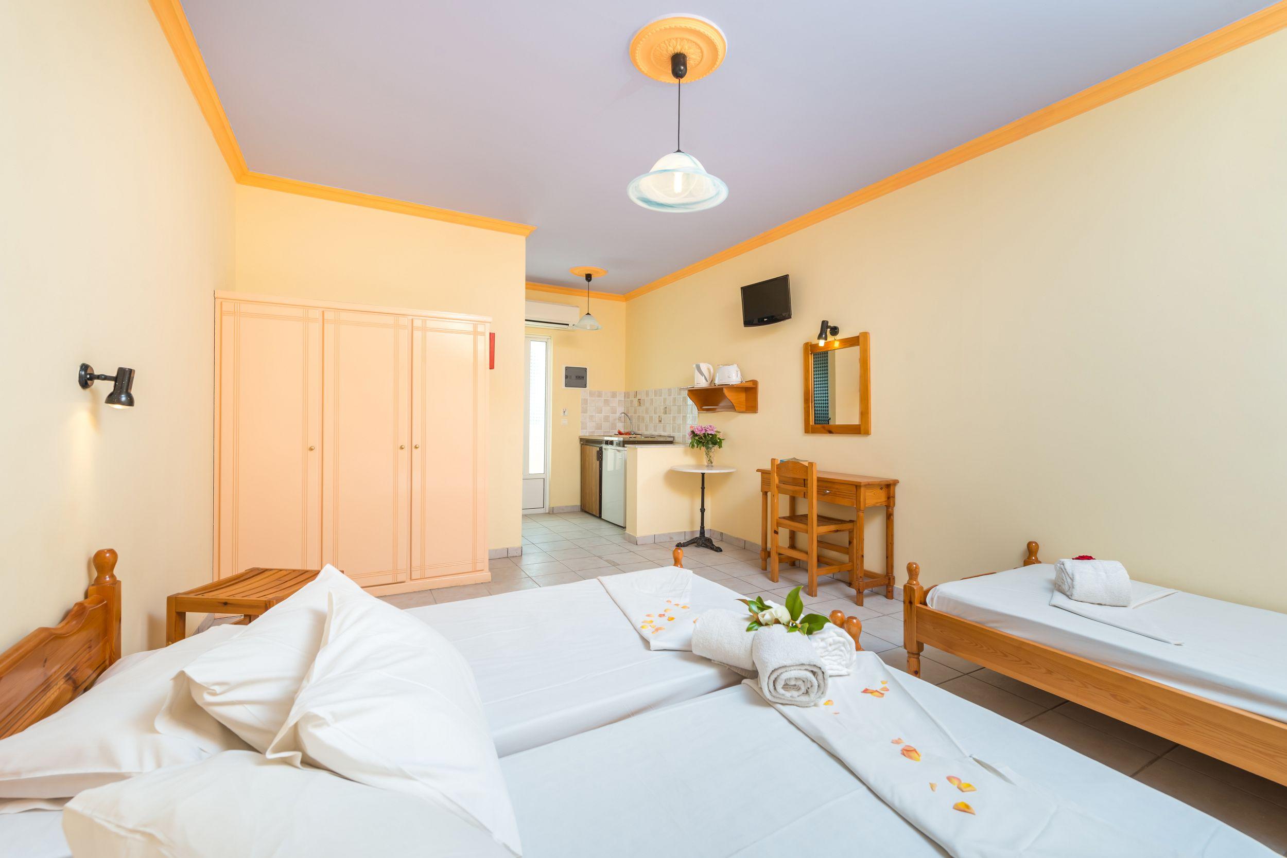 Athina Apartments Zakynthos Buitenkant foto