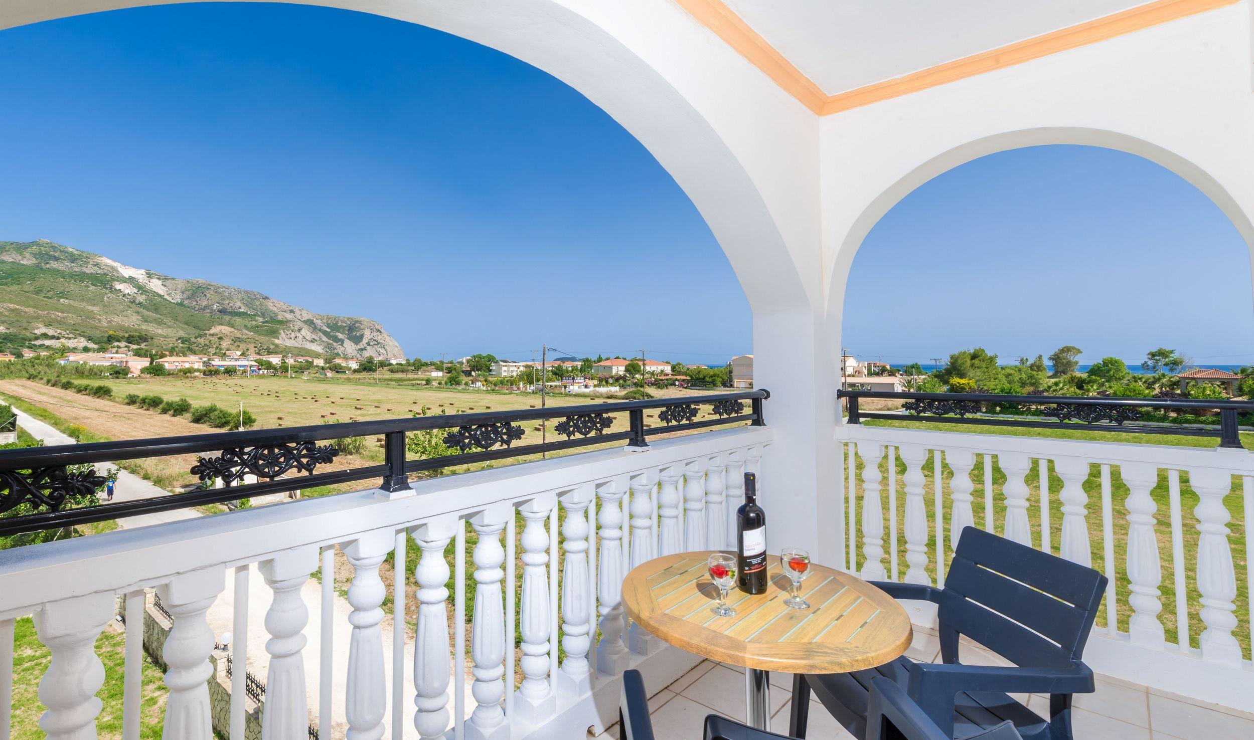 Athina Apartments Zakynthos Buitenkant foto