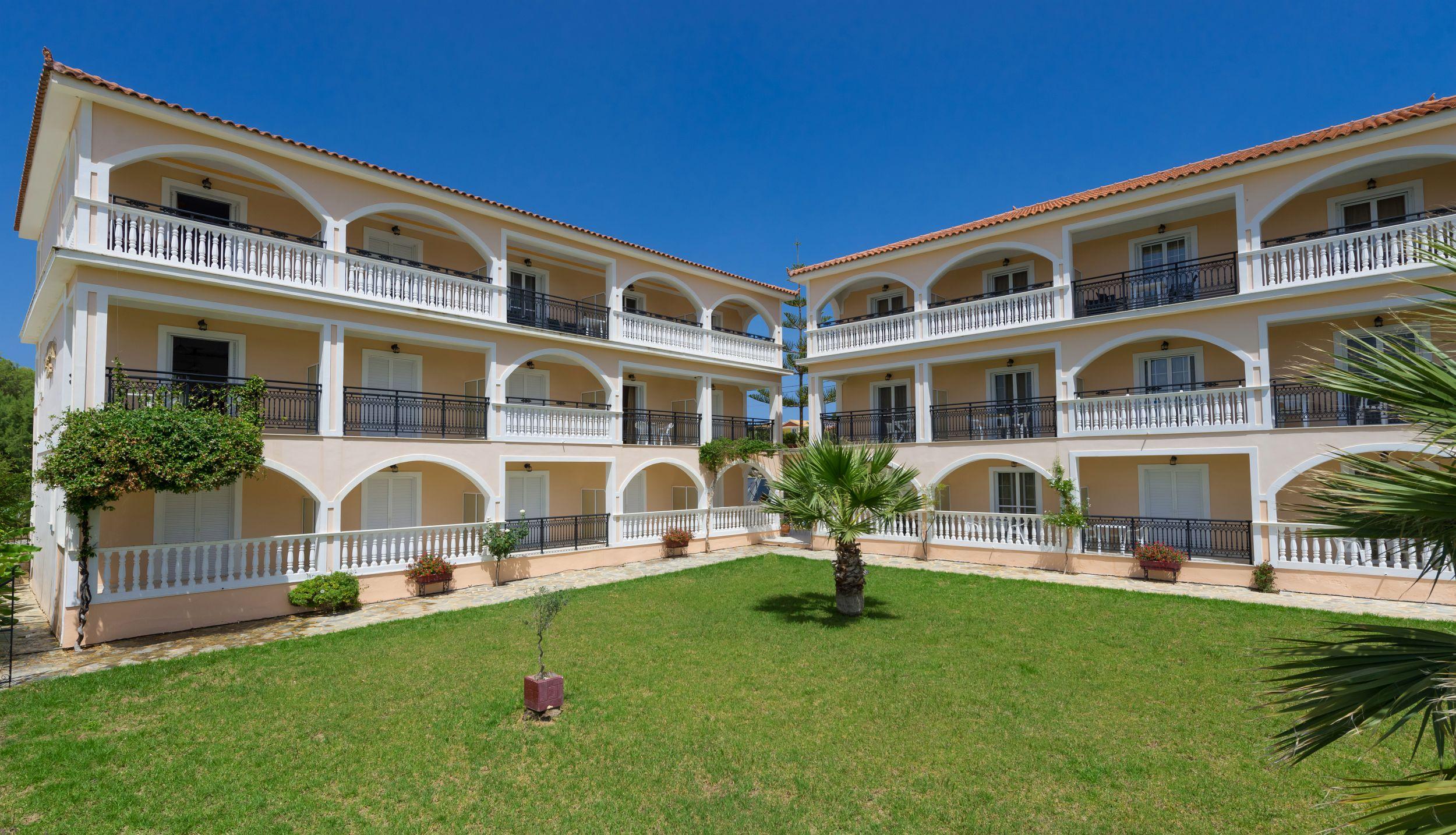 Athina Apartments Zakynthos Buitenkant foto