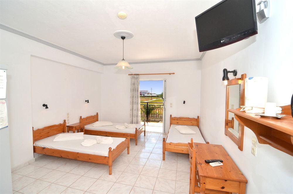 Athina Apartments Zakynthos Buitenkant foto