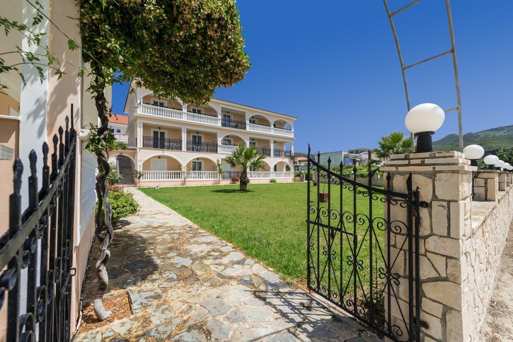 Athina Apartments Zakynthos Buitenkant foto