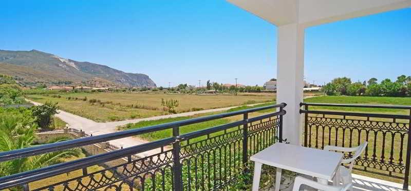 Athina Apartments Zakynthos Buitenkant foto